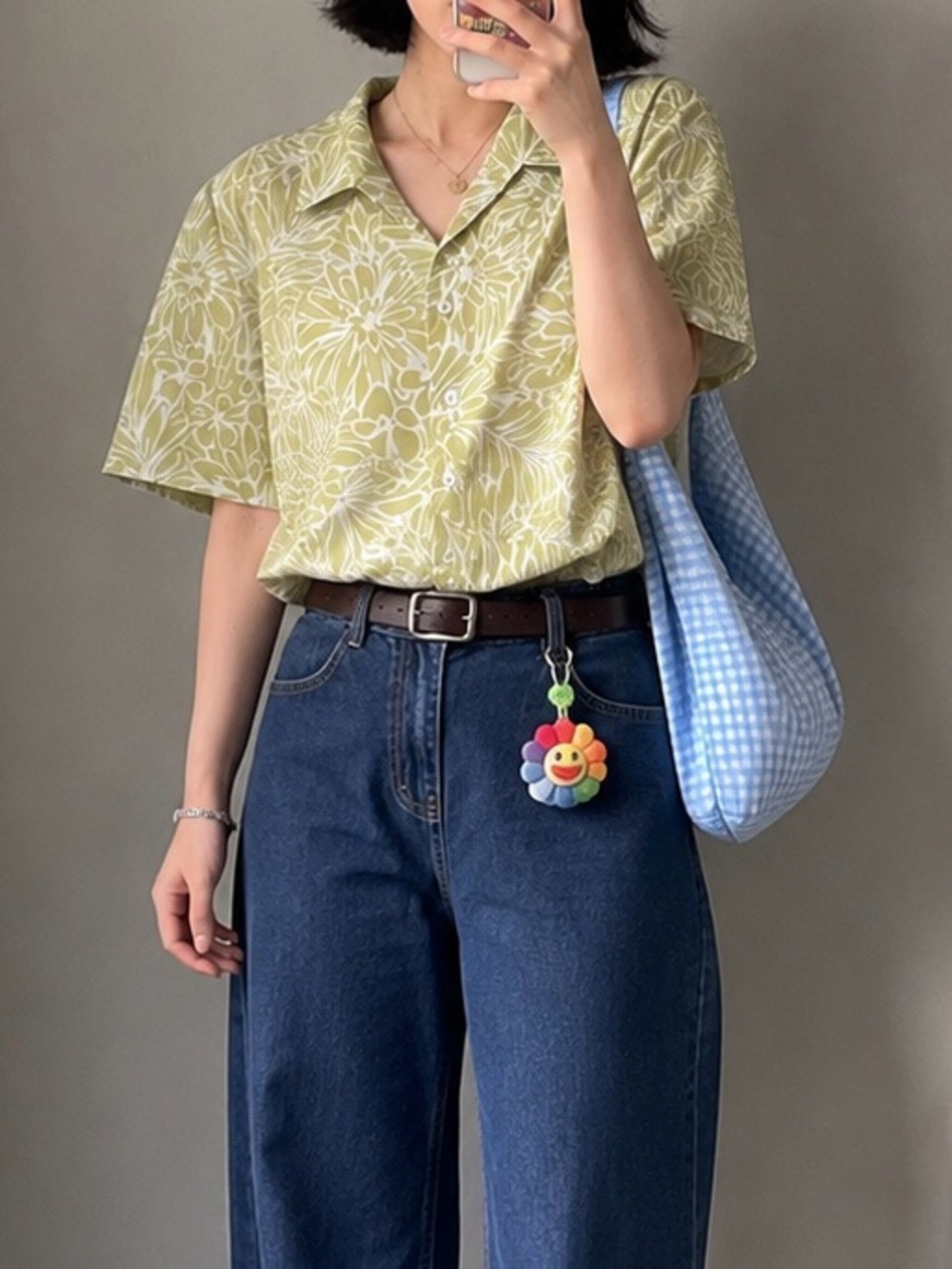 Light Green Floral Short Sleeve Button-Up Shirt Retro